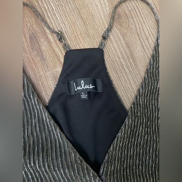 Lulus strappy bodysuit metallic gold and black Size Large - Picture 3 of 6